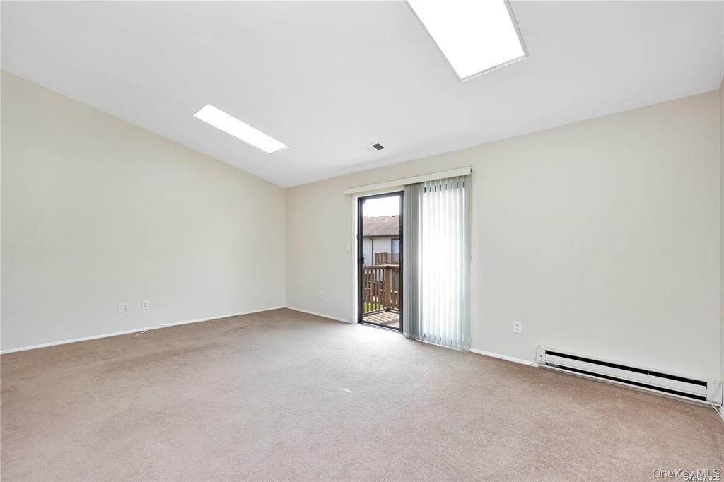 #16 photo, 100 Daly, Oceanside , NY 11572