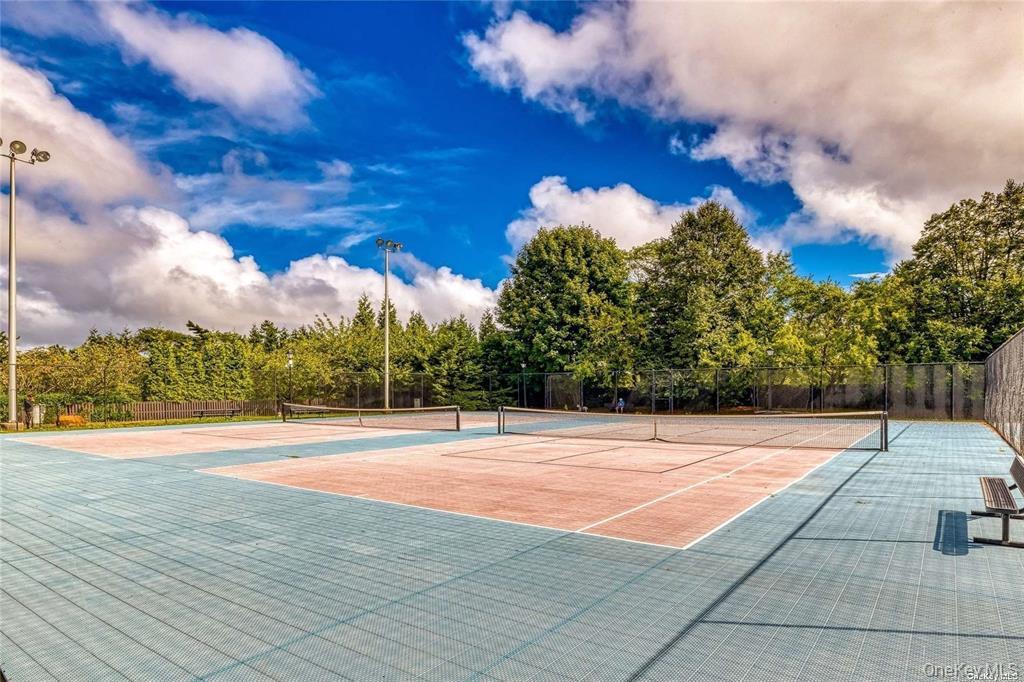 #19 photo, 100 Daly, Oceanside , NY 11572