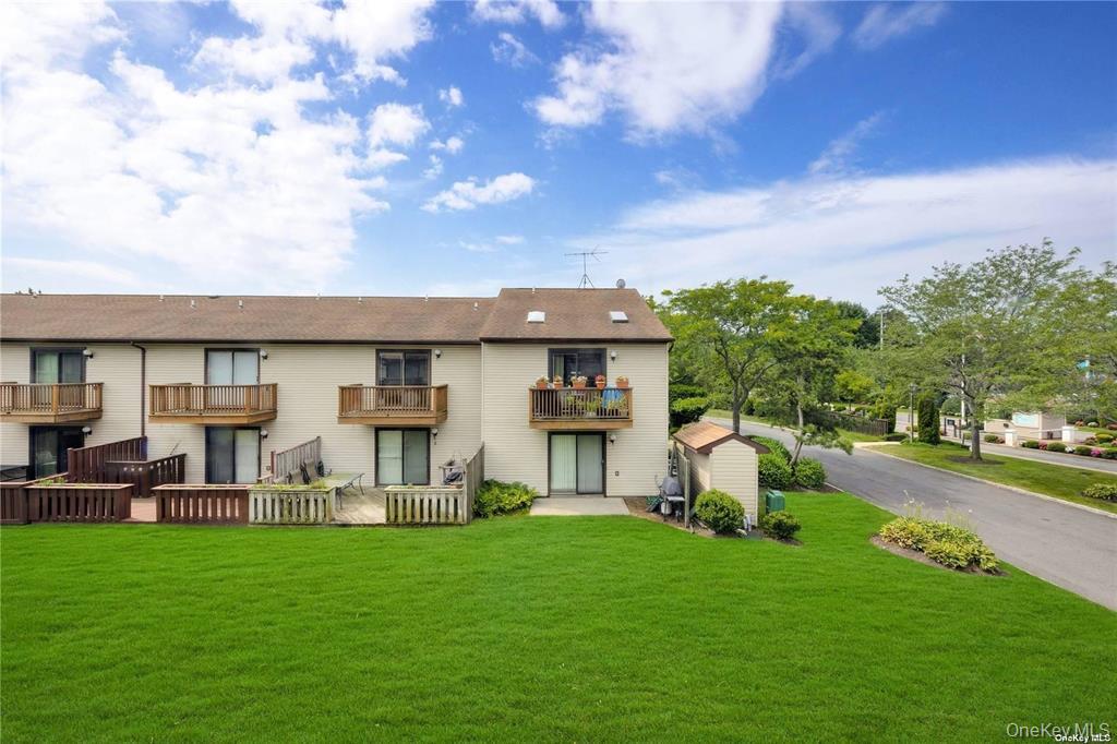 #2 photo, 100 Daly, Oceanside , NY 11572