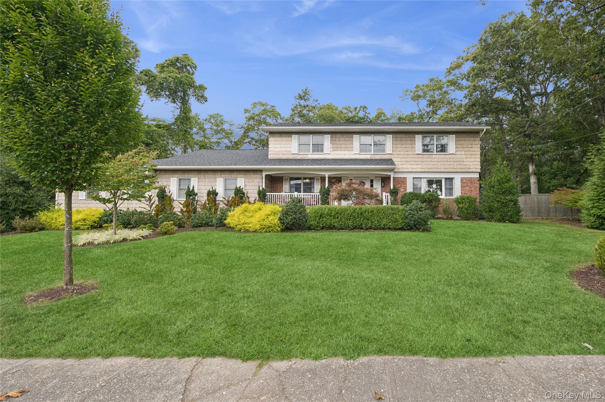 #2 photo, 75 E Moriches Boulevard, Eastport , NY 11941