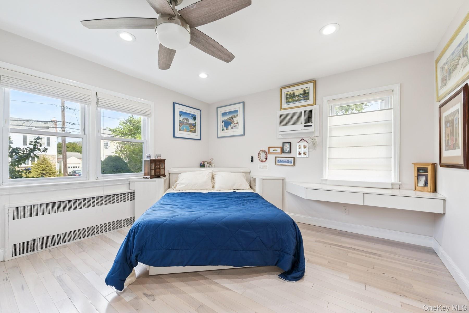 #13 photo, 316 Scranton Avenue, Lynbrook , NY 11563