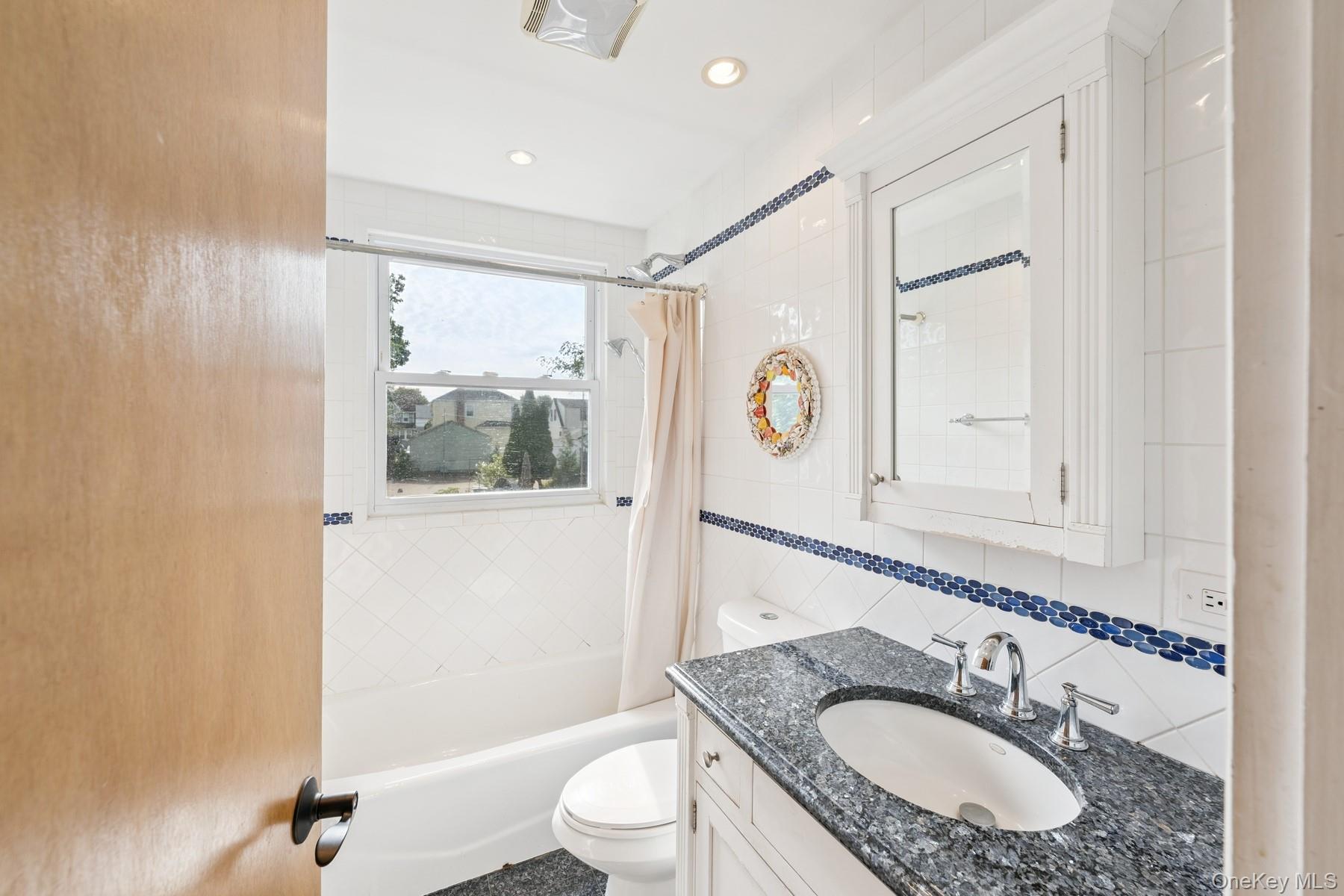 #17 photo, 316 Scranton Avenue, Lynbrook , NY 11563