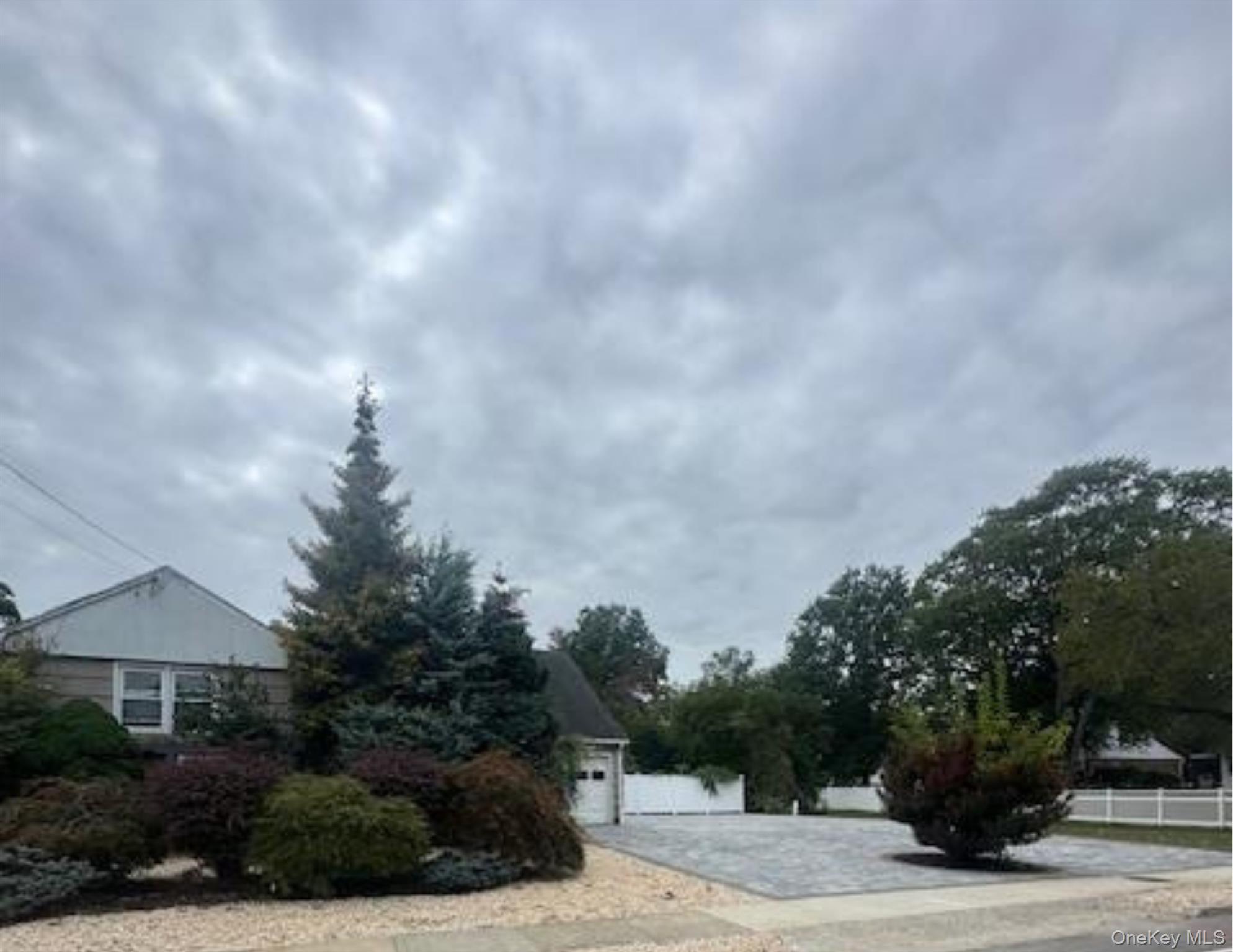 #3 photo, 316 Scranton Avenue, Lynbrook , NY 11563