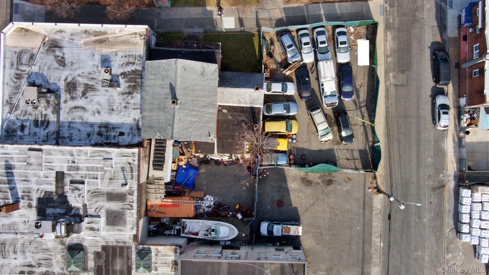 #3 photo, 351 Hempstead Turnpike, ナッソー郡 Elmont , NY 11003