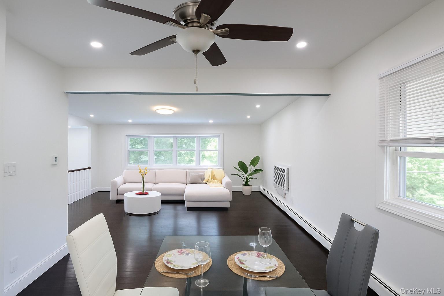 #4 photo, 18 Park Drive East, Syosset , NY 11791