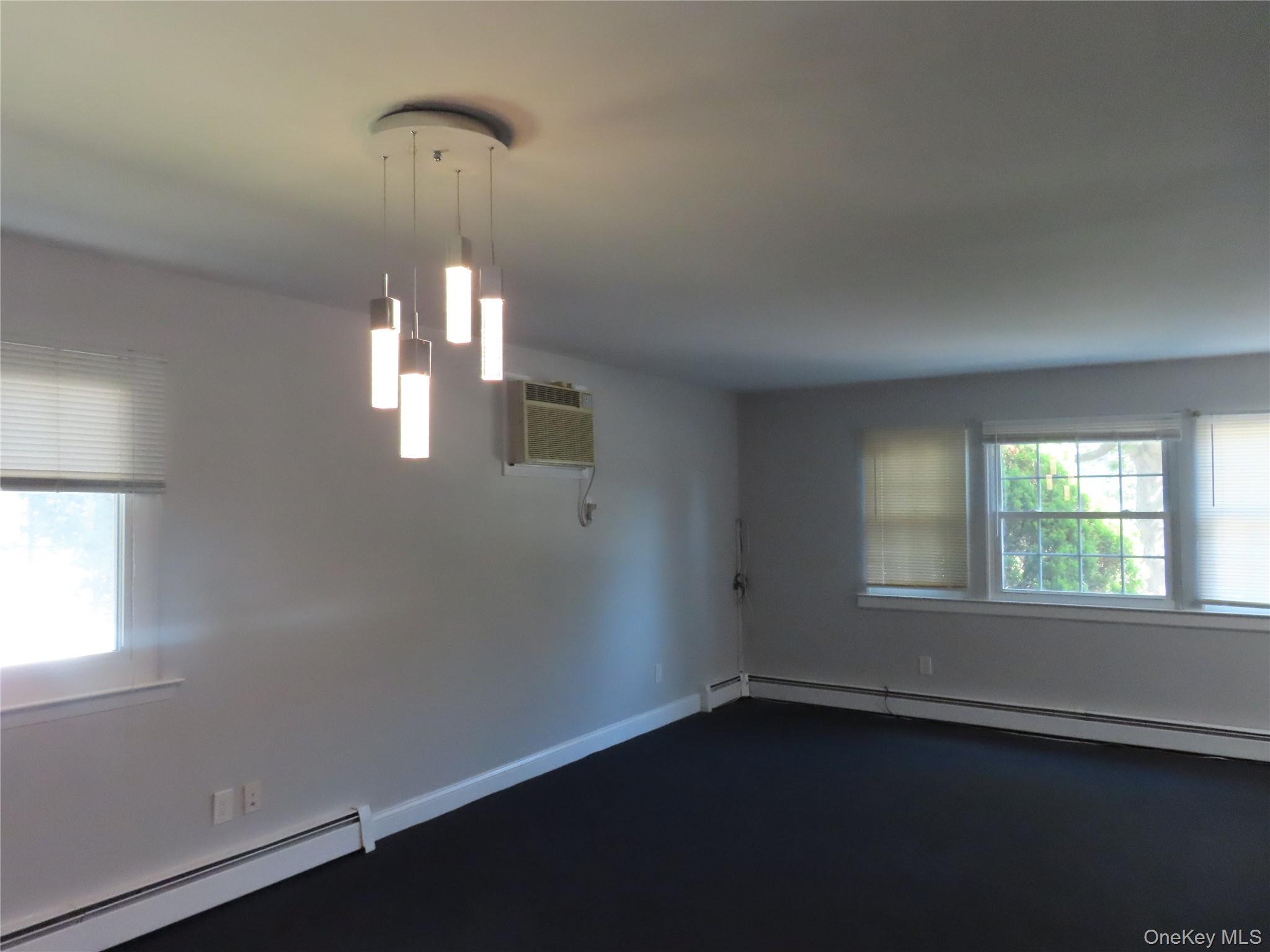 #9 photo, 1210 Smithtown Avenue, サフォーク郡 Bohemia , NY 11716