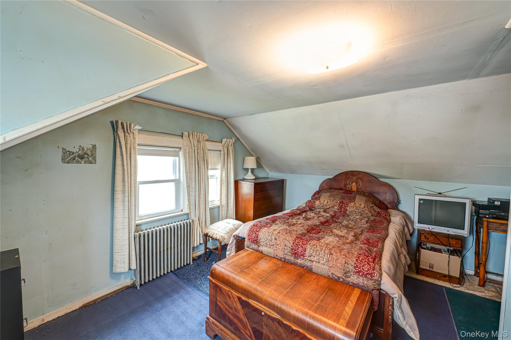 #17 photo, 7 Bailey Avenue, Babylon , NY 11702