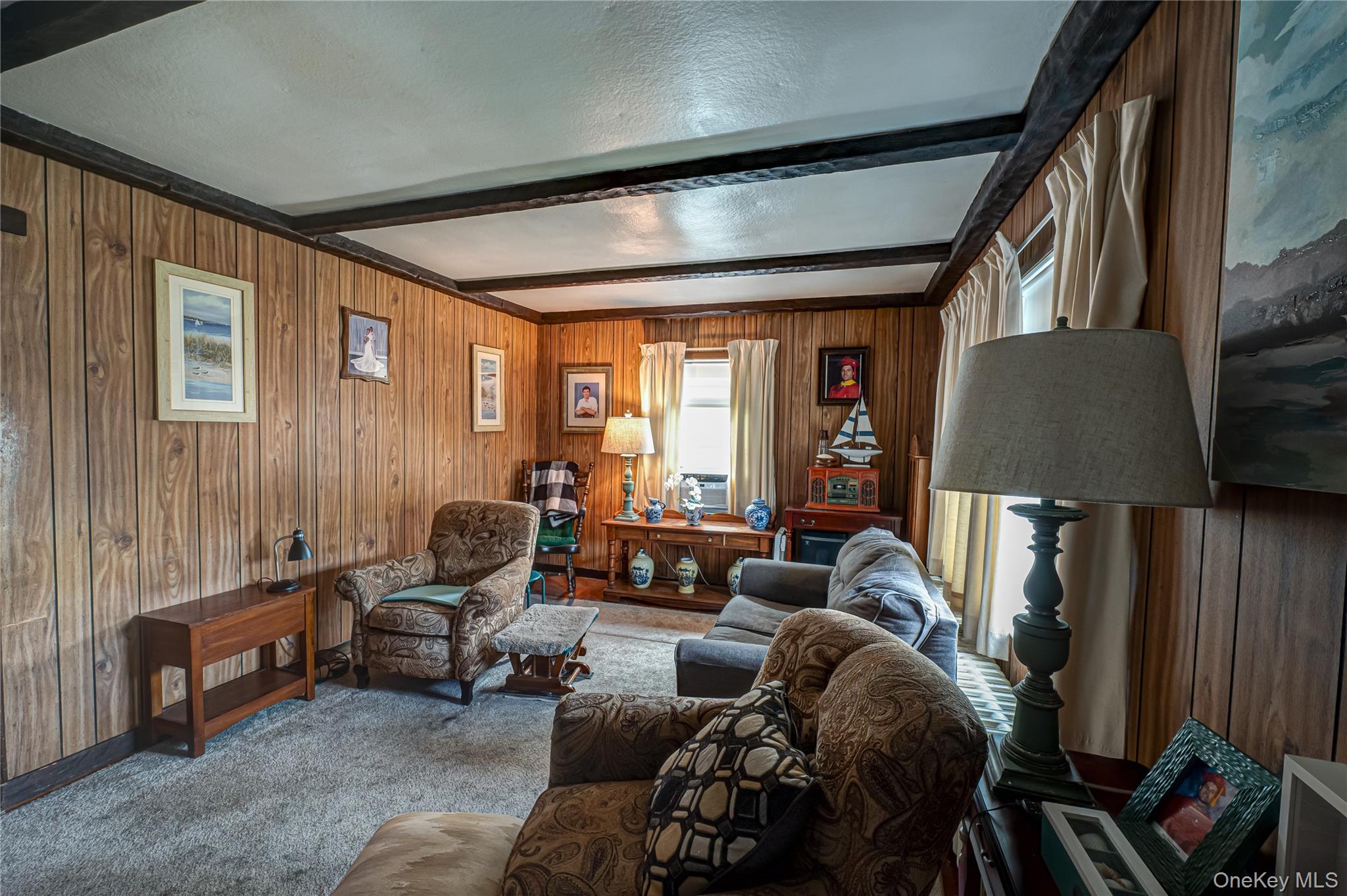 #4 photo, 7 Bailey Avenue, Babylon , NY 11702