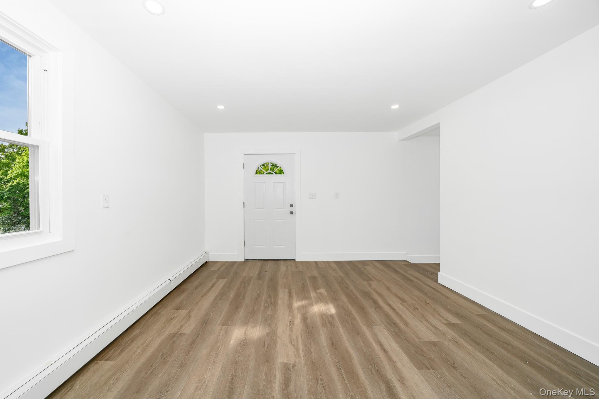 #12 photo, 24 Calvert Avenue, West Babylon , NY 11704