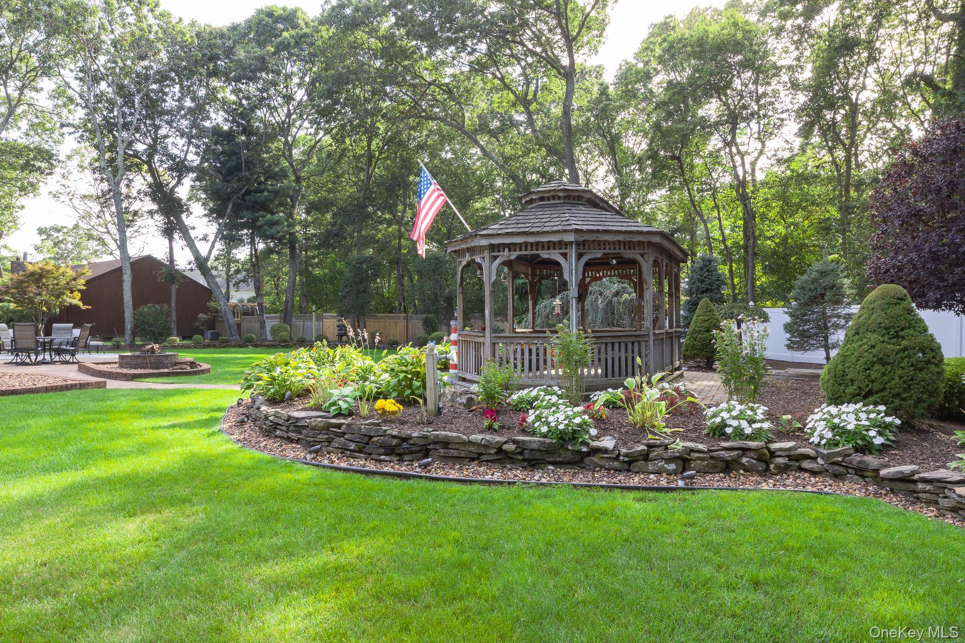 #11 photo, 50 Margin Drive, Shirley , NY 11967