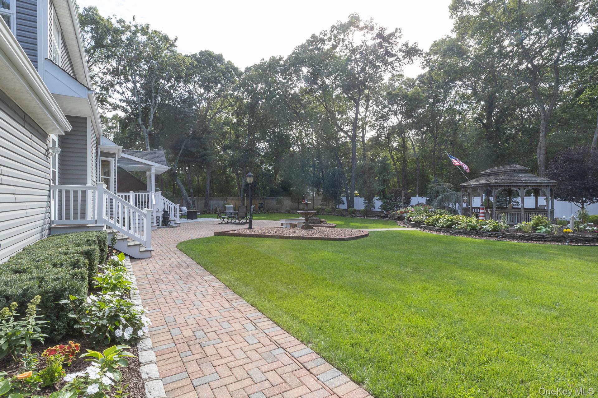 #14 photo, 50 Margin Drive, Shirley , NY 11967