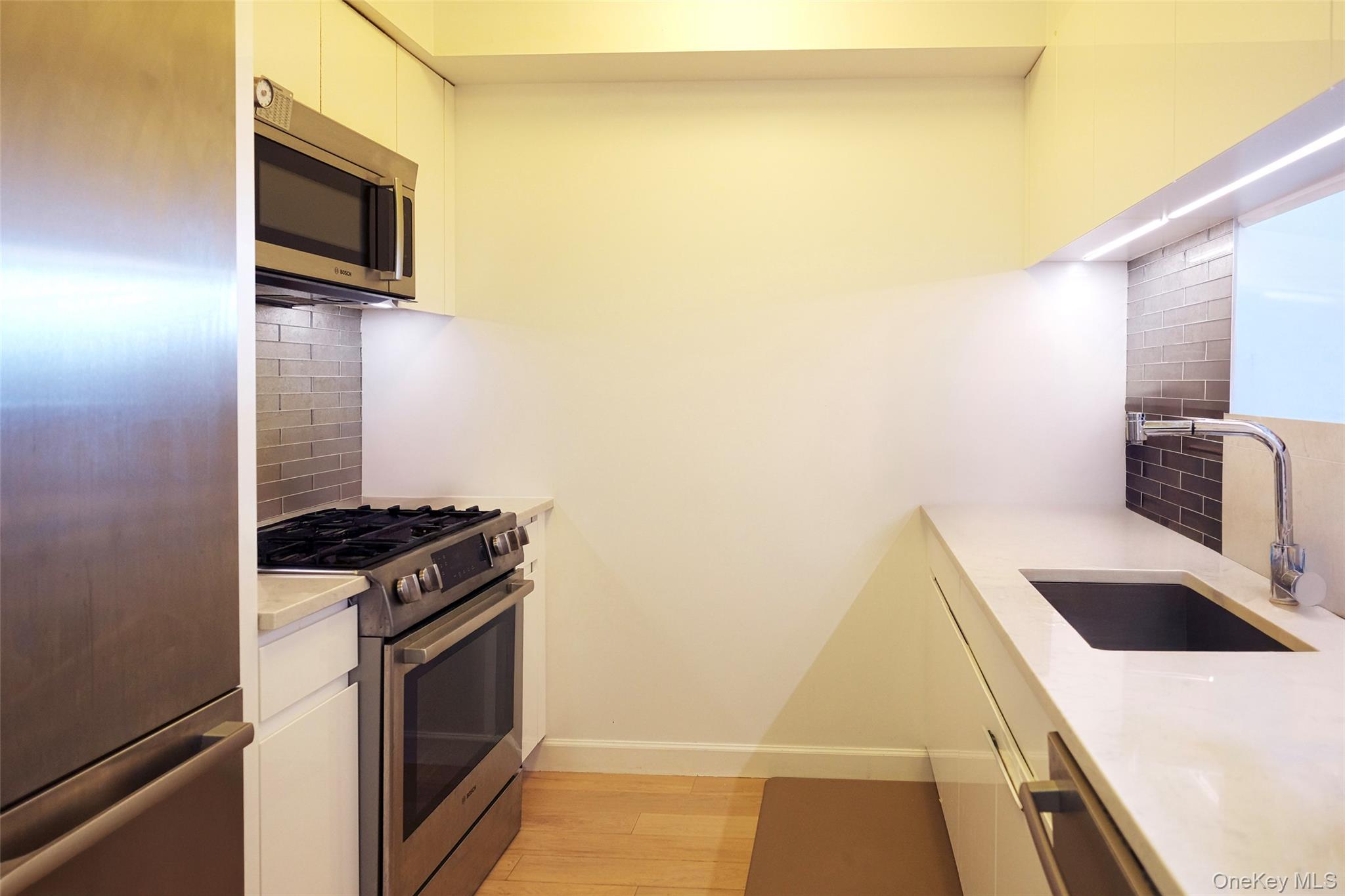 #3 photo, 138-35 39th Avenue, クイーンズ区 Flushing , NY 11354