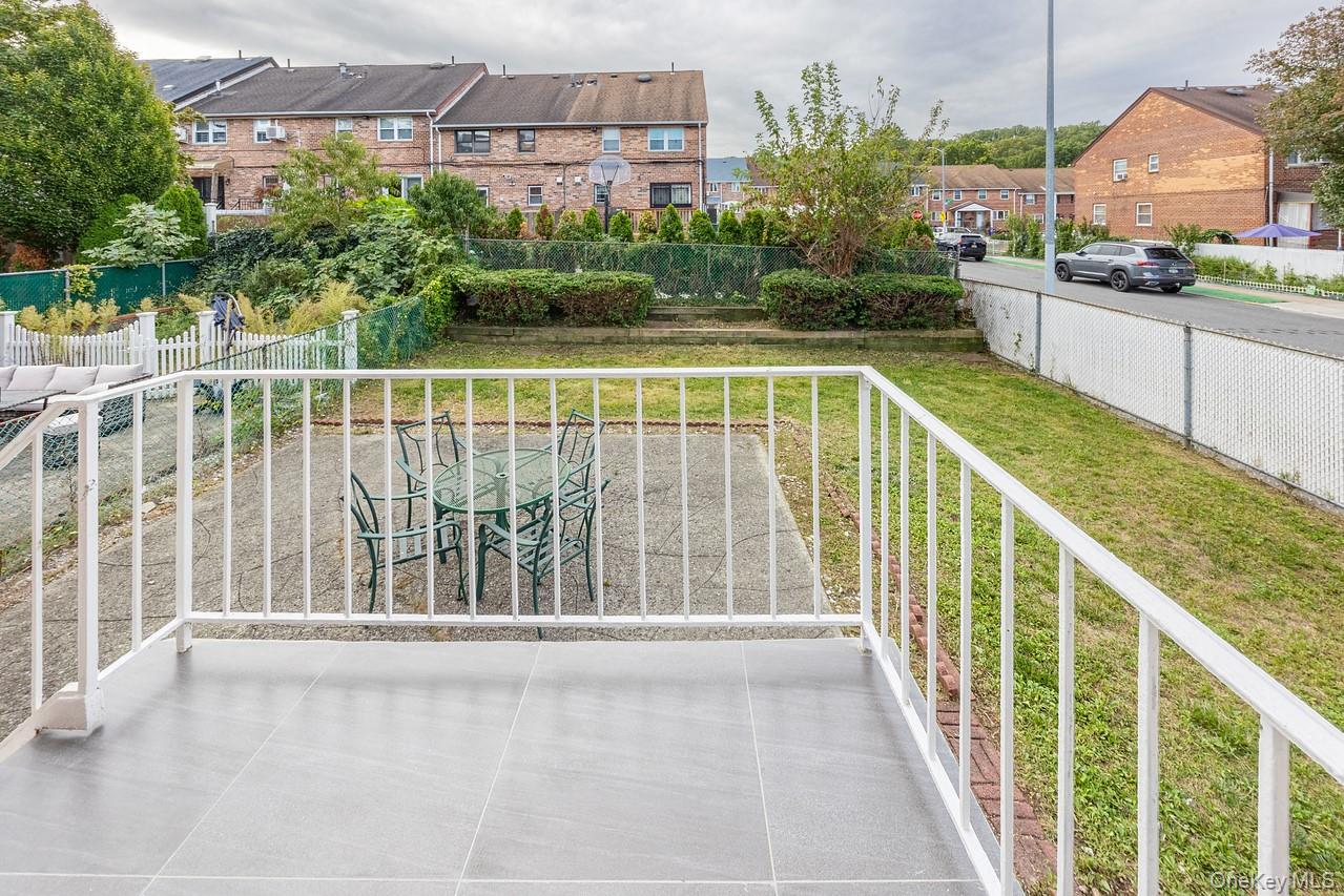 #11 photo, 240-02 65th Avenue, Little Neck , NY 11362