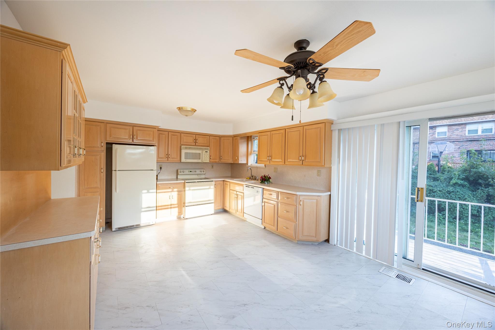 #14 photo, 240-02 65th Avenue, Little Neck , NY 11362