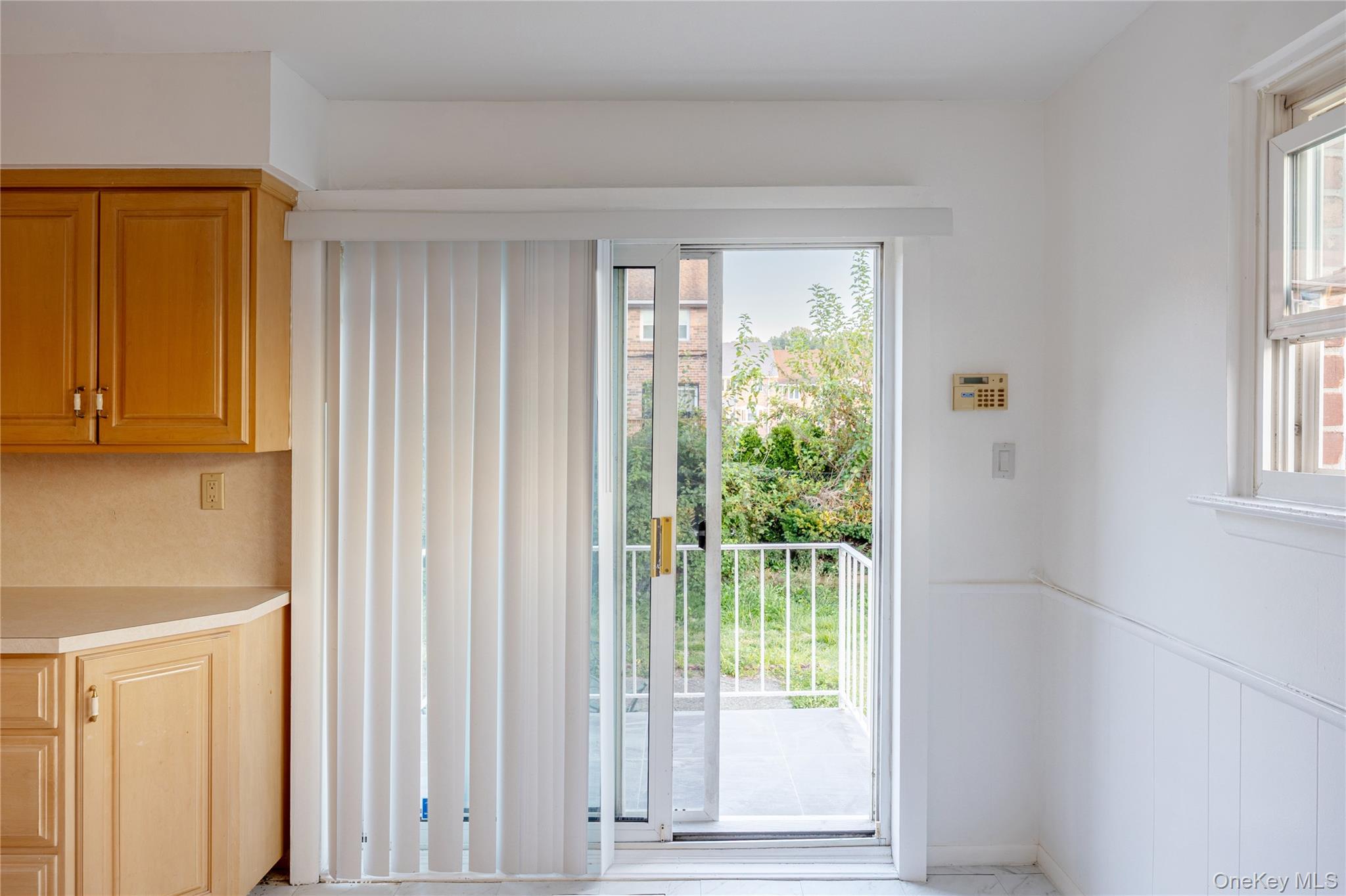 #18 photo, 240-02 65th Avenue, Little Neck , NY 11362