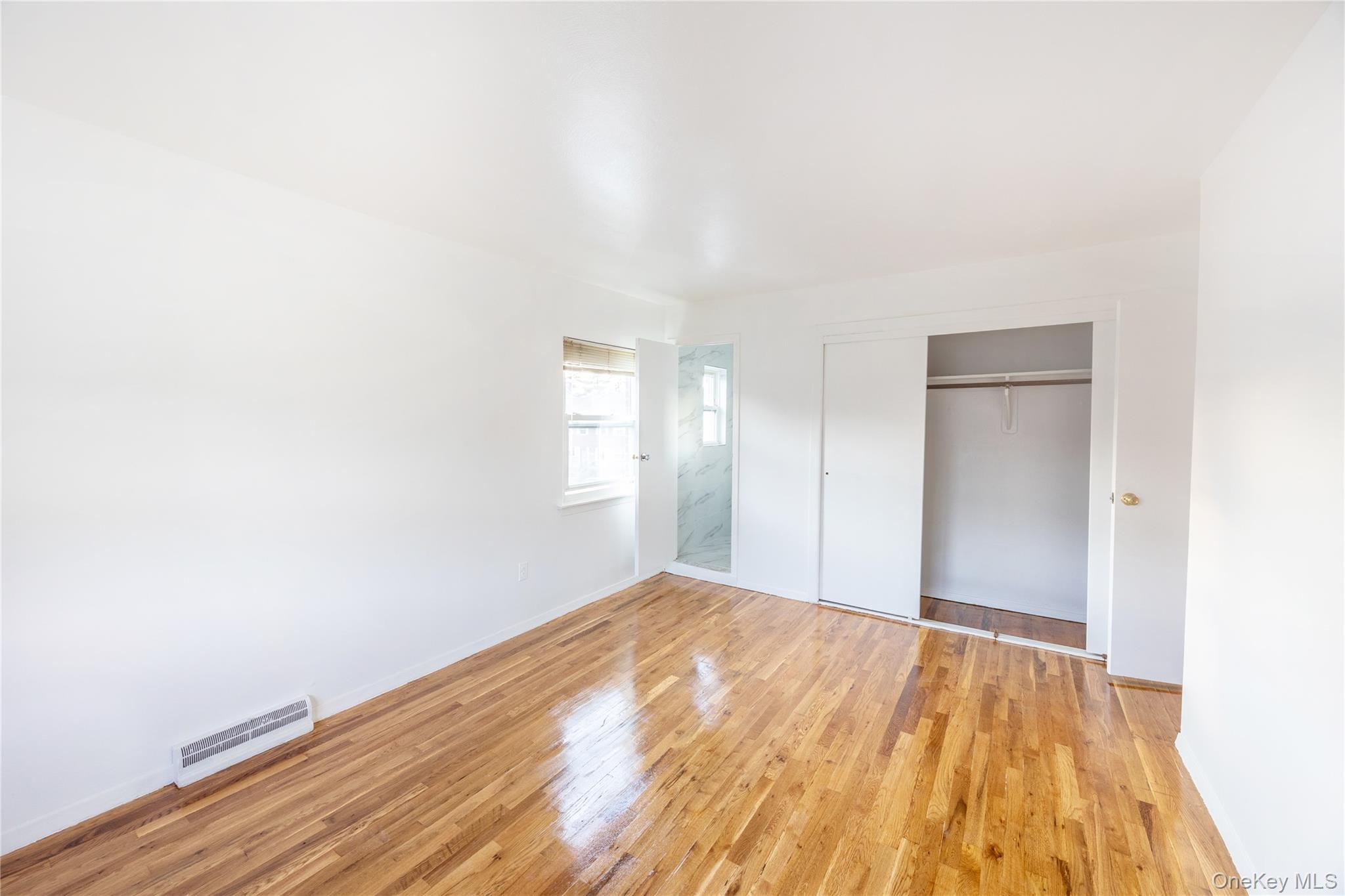 #20 photo, 240-02 65th Avenue, Little Neck , NY 11362