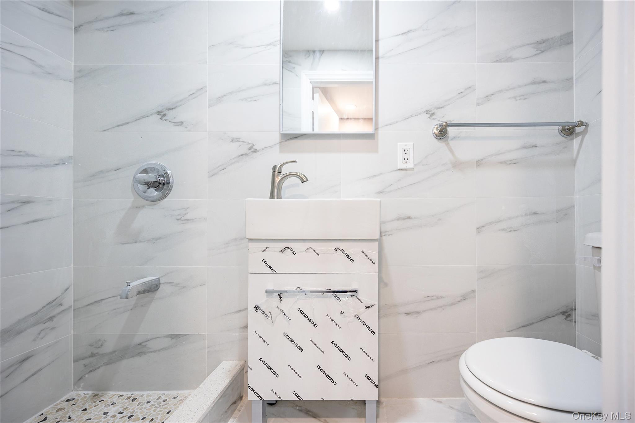 #4 photo, 240-02 65th Avenue, Little Neck , NY 11362