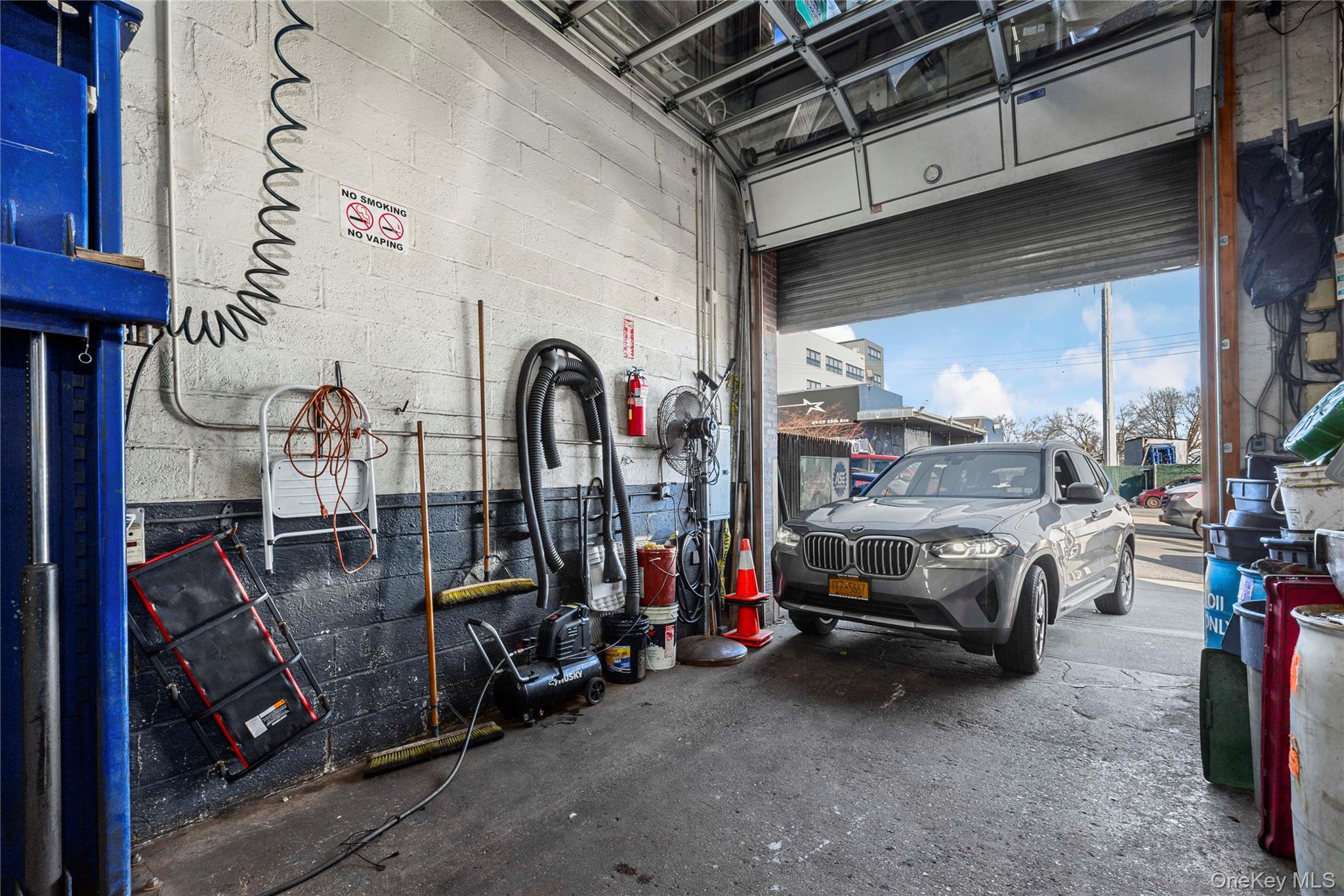 #6 photo, 4914 25th Avenue, クイーンズ区 Woodside , NY 11377