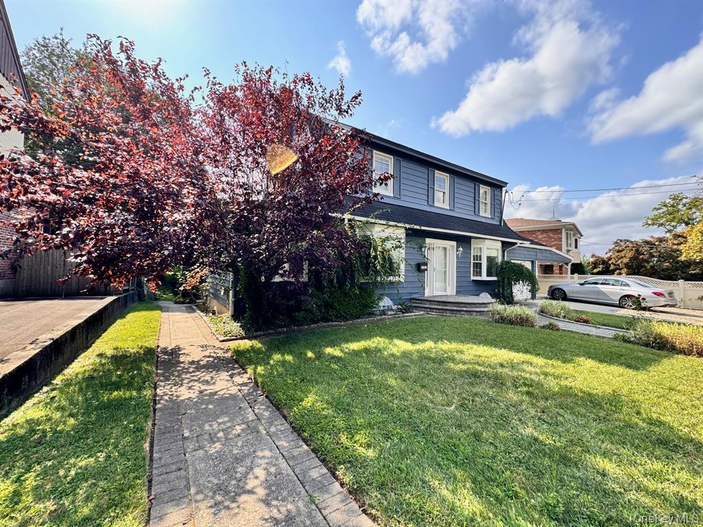 #1 photo, 4734 Glenwood Street, Little Neck , NY 11362