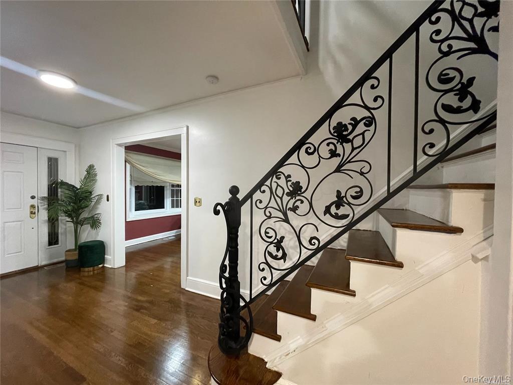 #13 photo, 4734 Glenwood Street, Little Neck , NY 11362