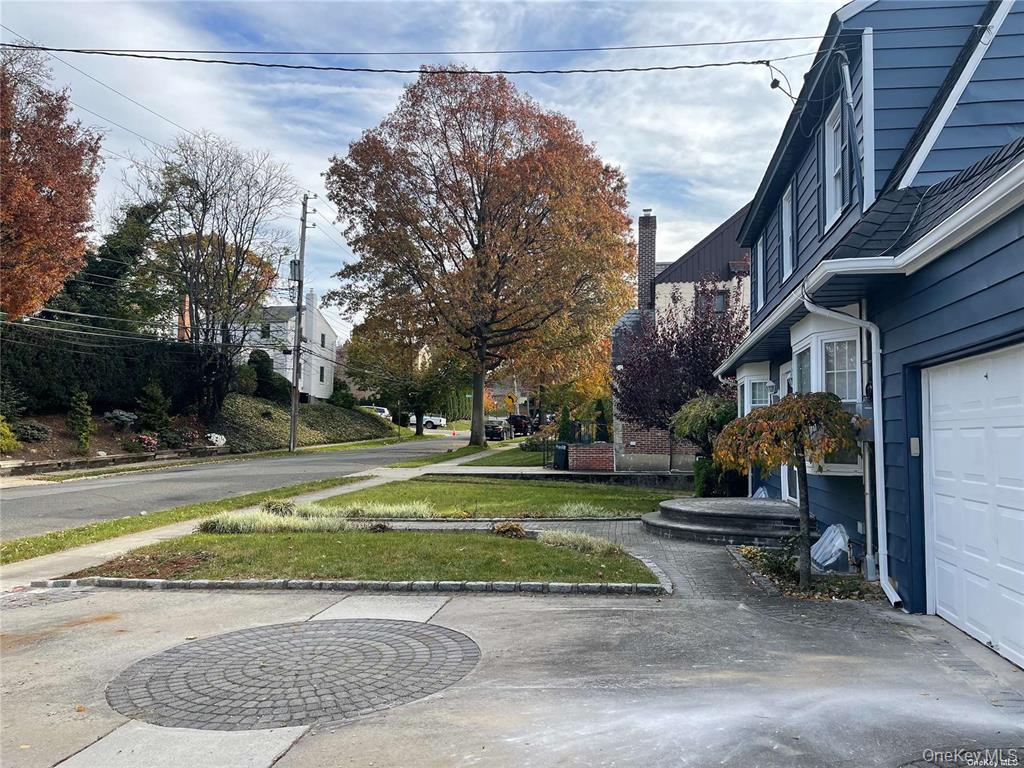 #14 photo, 4734 Glenwood Street, Little Neck , NY 11362