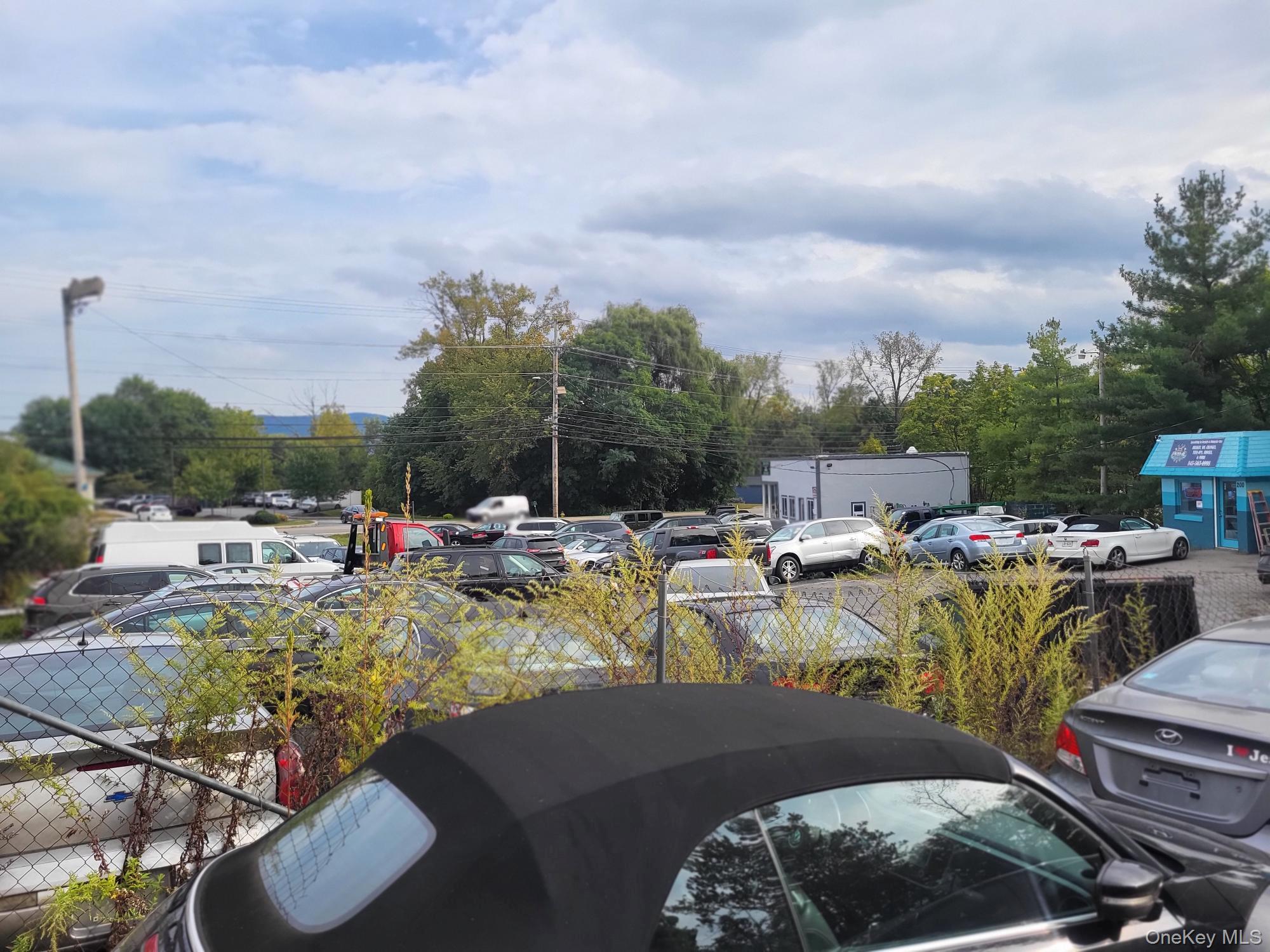 #17 photo, 268 Windsor Highway, New Windsor , NY 12553