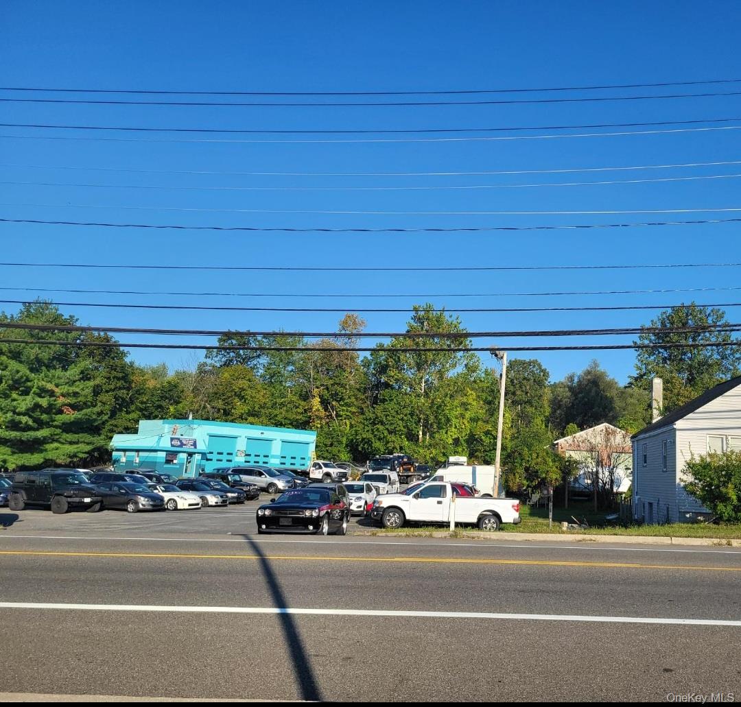 #9 photo, 268 Windsor Highway, New Windsor , NY 12553