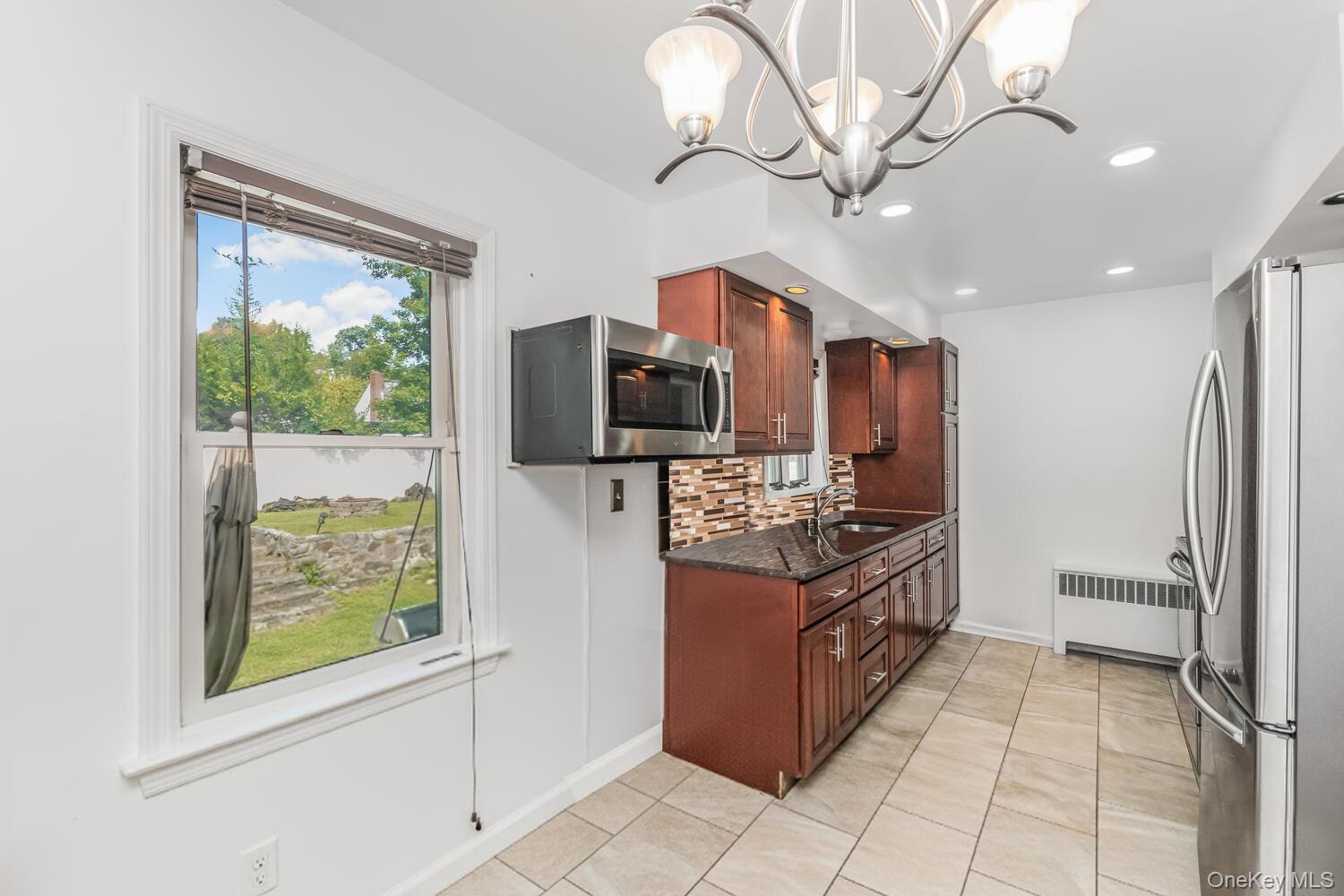 #7 photo, 41 Maple Place, Yonkers , NY 10704