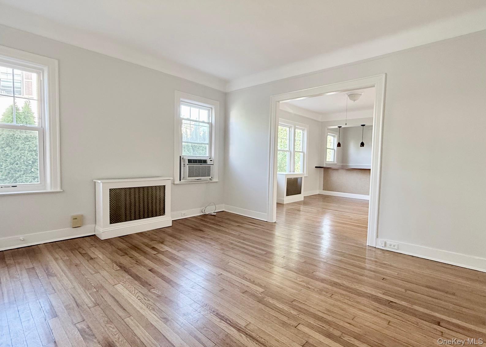 #13 photo, 453 Beach Avenue, Mamaroneck , NY 10543