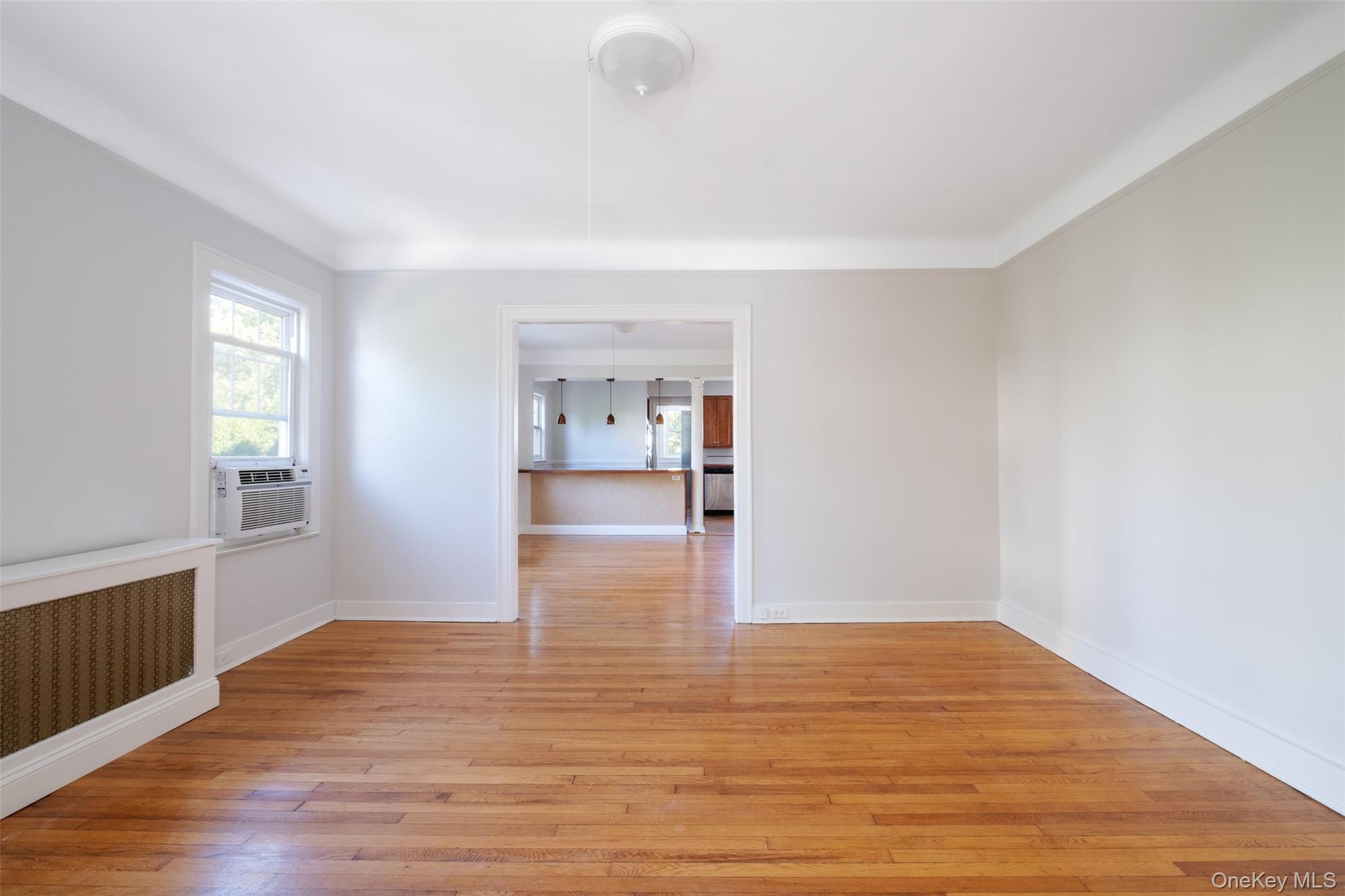 #14 photo, 453 Beach Avenue, Mamaroneck , NY 10543