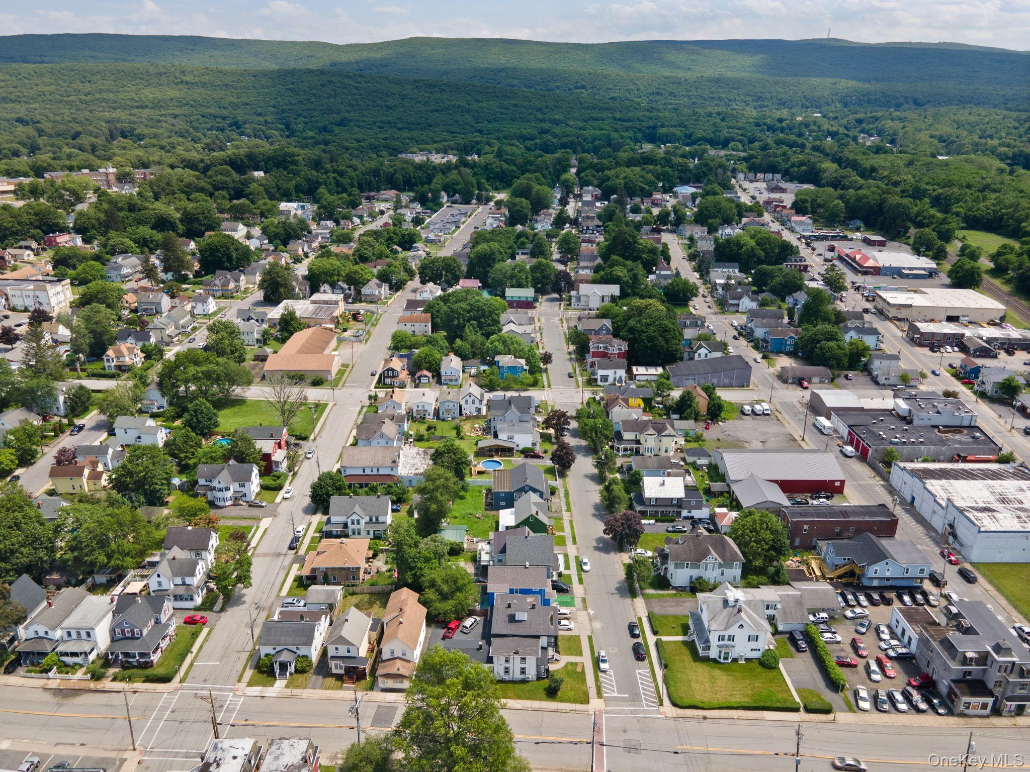 #20 photo, 66 Ball Street, Port Jervis , NY 12771