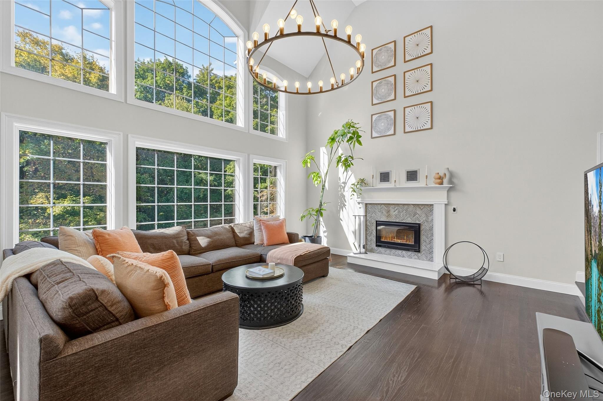 #18 photo, 161 Shagbark Lane, Hopewell Junction , NY 12533