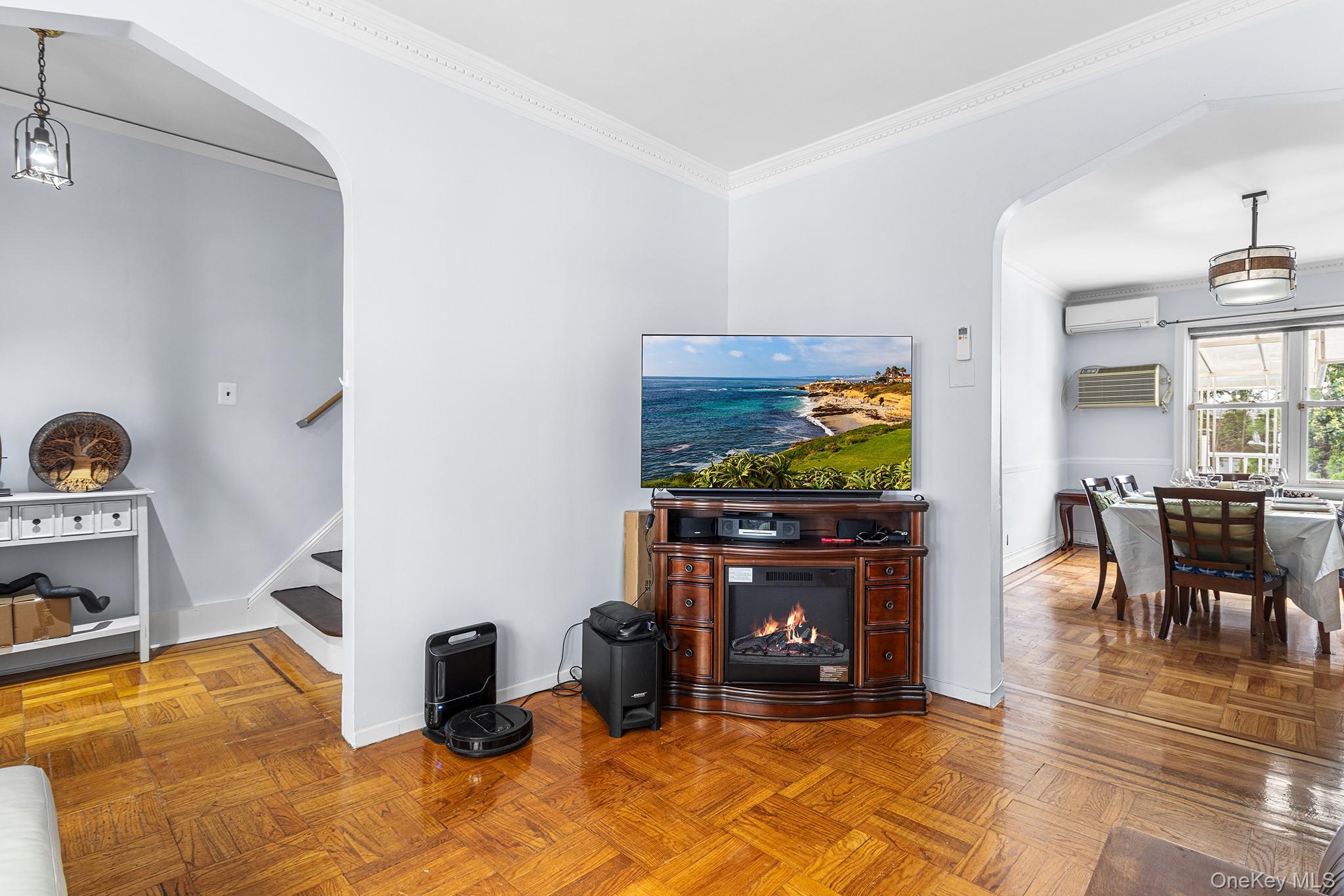 #4 photo, 1736 E 33rd Street, Brooklyn , NY 11234