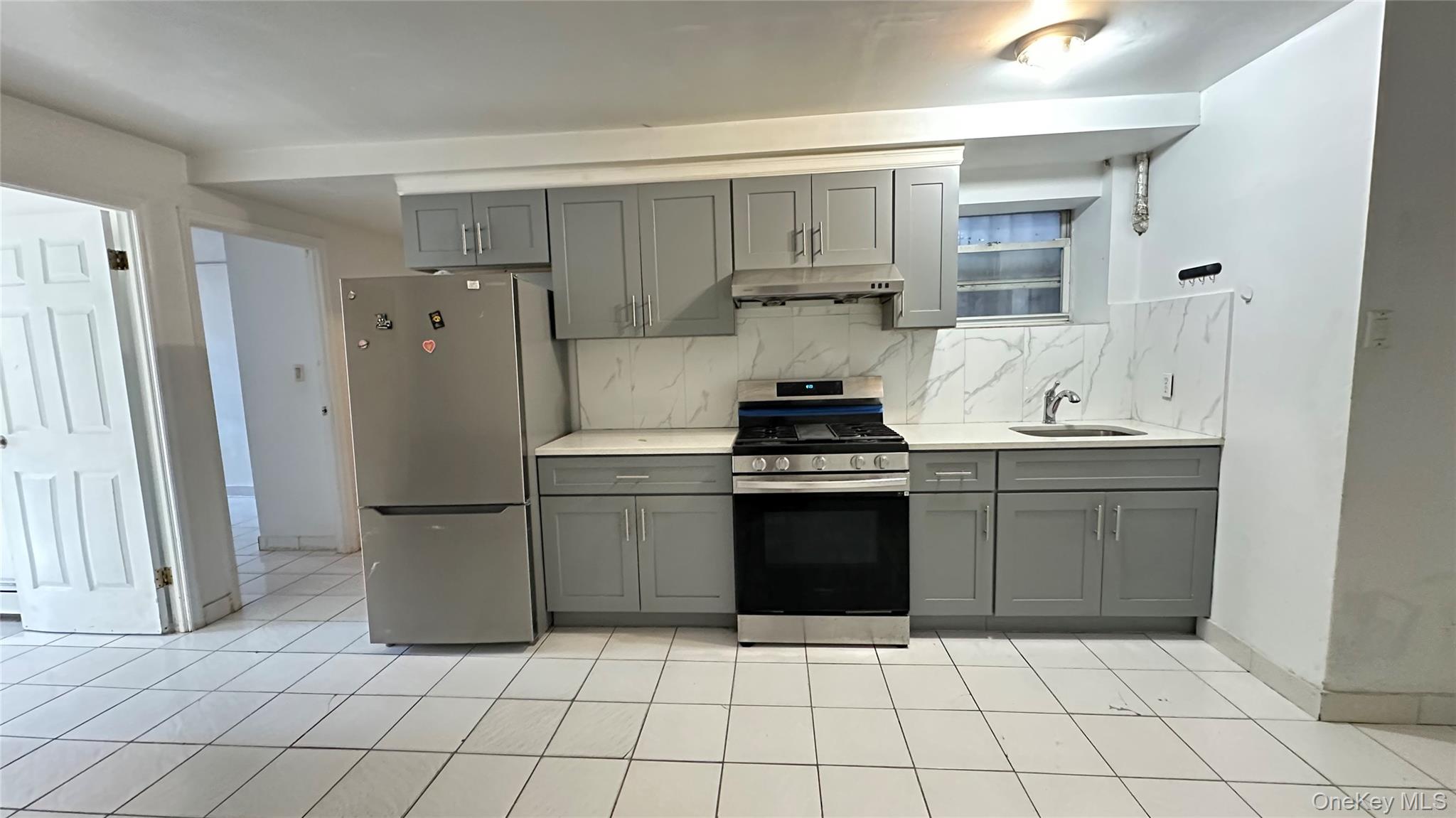 #7 photo, 5006 65th Place, クイーンズ区 Woodside , NY 11377