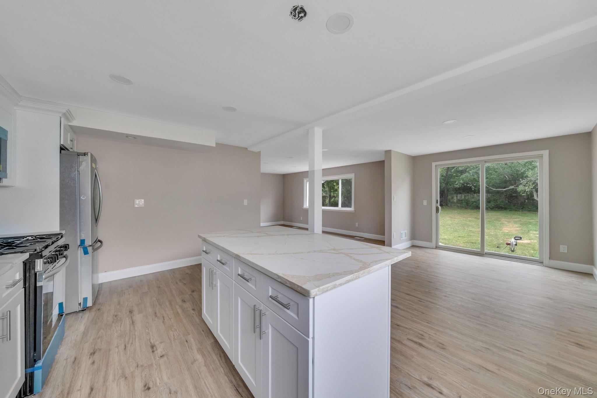 #16 photo, 40 Gettysburg Drive, サフォーク郡 Holbrook , NY 11741