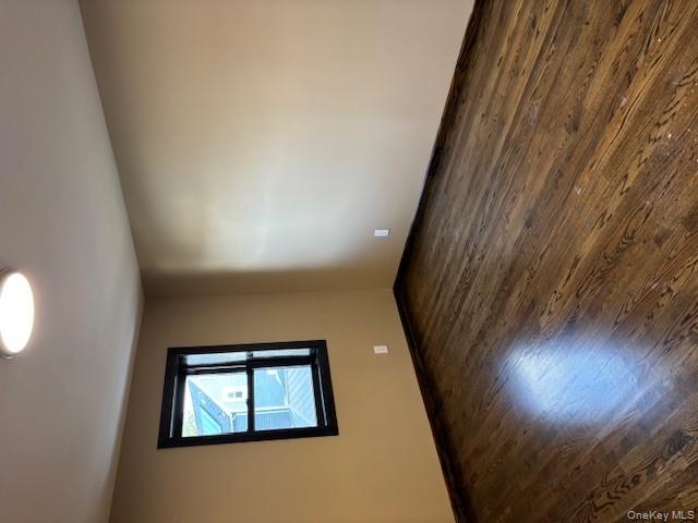 #7 photo, 10428 94th Avenue, Ozone Park , NY 11416