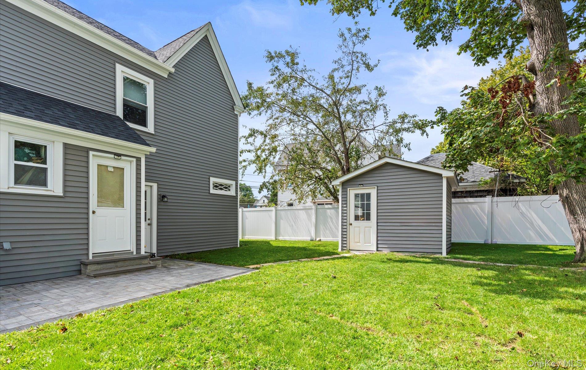 #18 photo, 5 Northridge Street, Patchogue , NY 11772