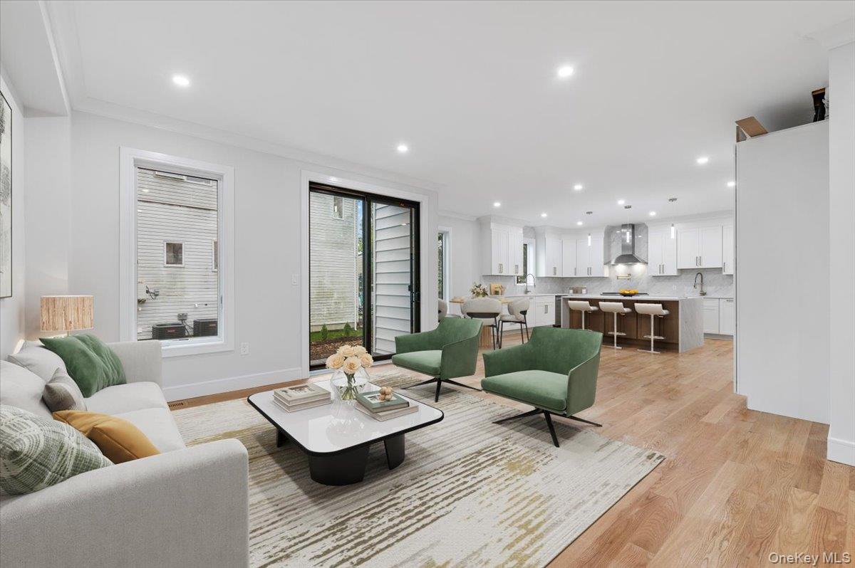 #10 photo, 1028 E Broadway, ナッソー郡 Woodmere , NY 11598