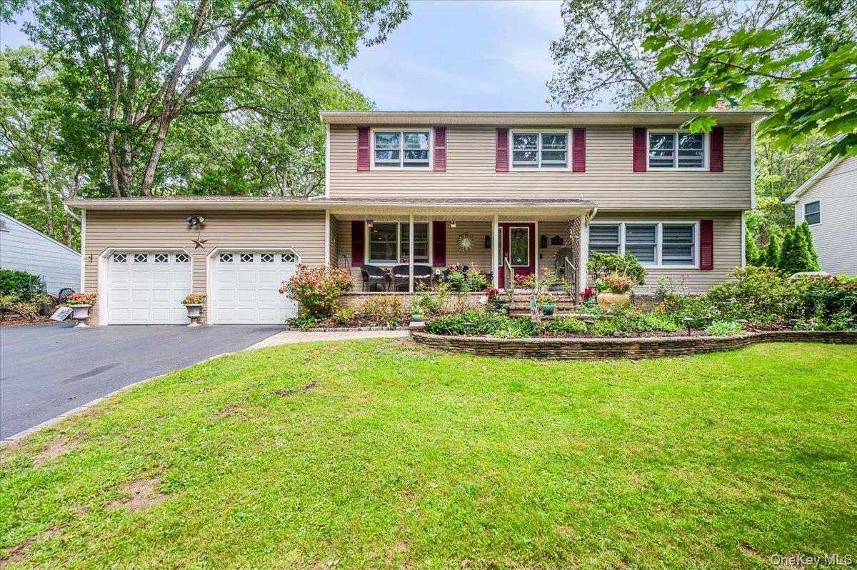 #1 photo, 677 Meadow Road, Smithtown , NY 11787