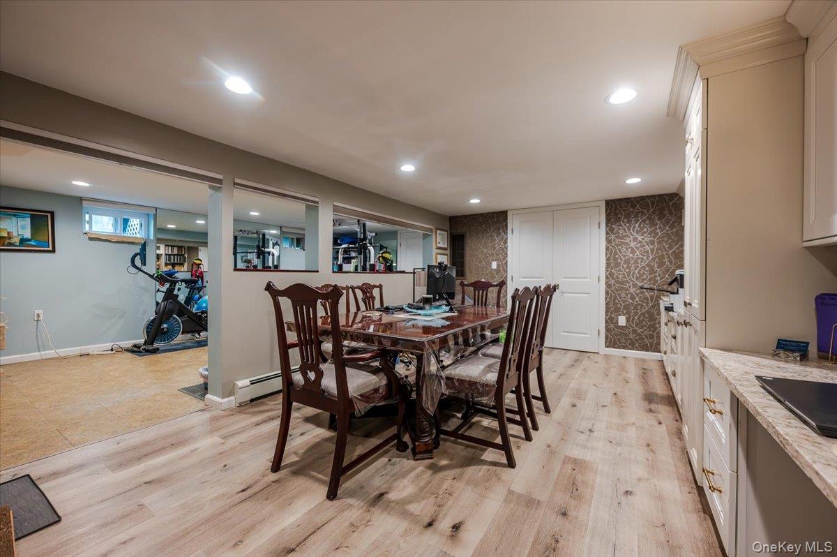 #15 photo, 677 Meadow Road, Smithtown , NY 11787