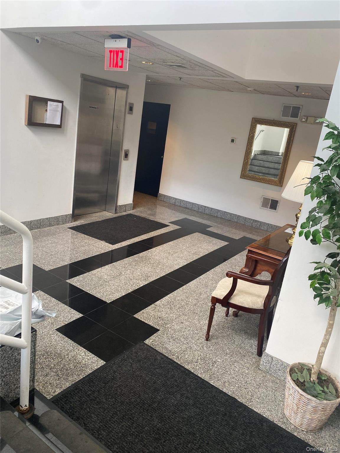 #6 photo, 202 Main Street, サフォーク郡 Port Jefferson , NY 11777