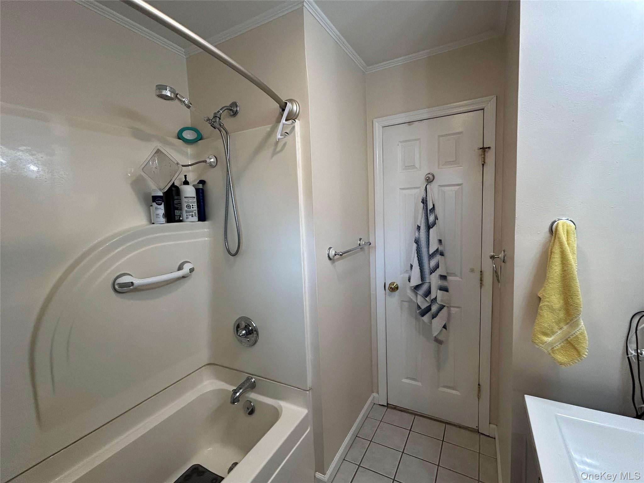 #16 photo, 102 Overocker Road, Poughkeepsie , NY 12603