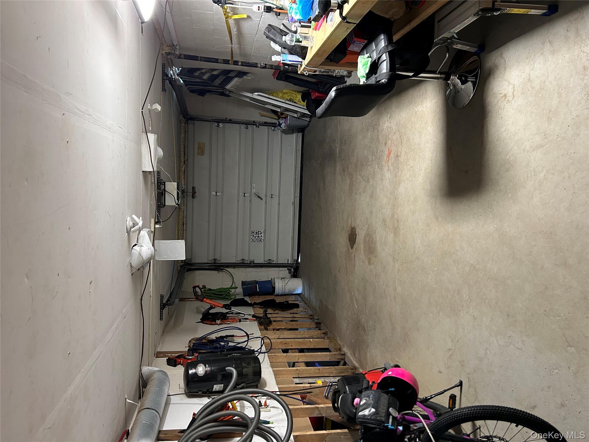 #17 photo, 102 Overocker Road, Poughkeepsie , NY 12603