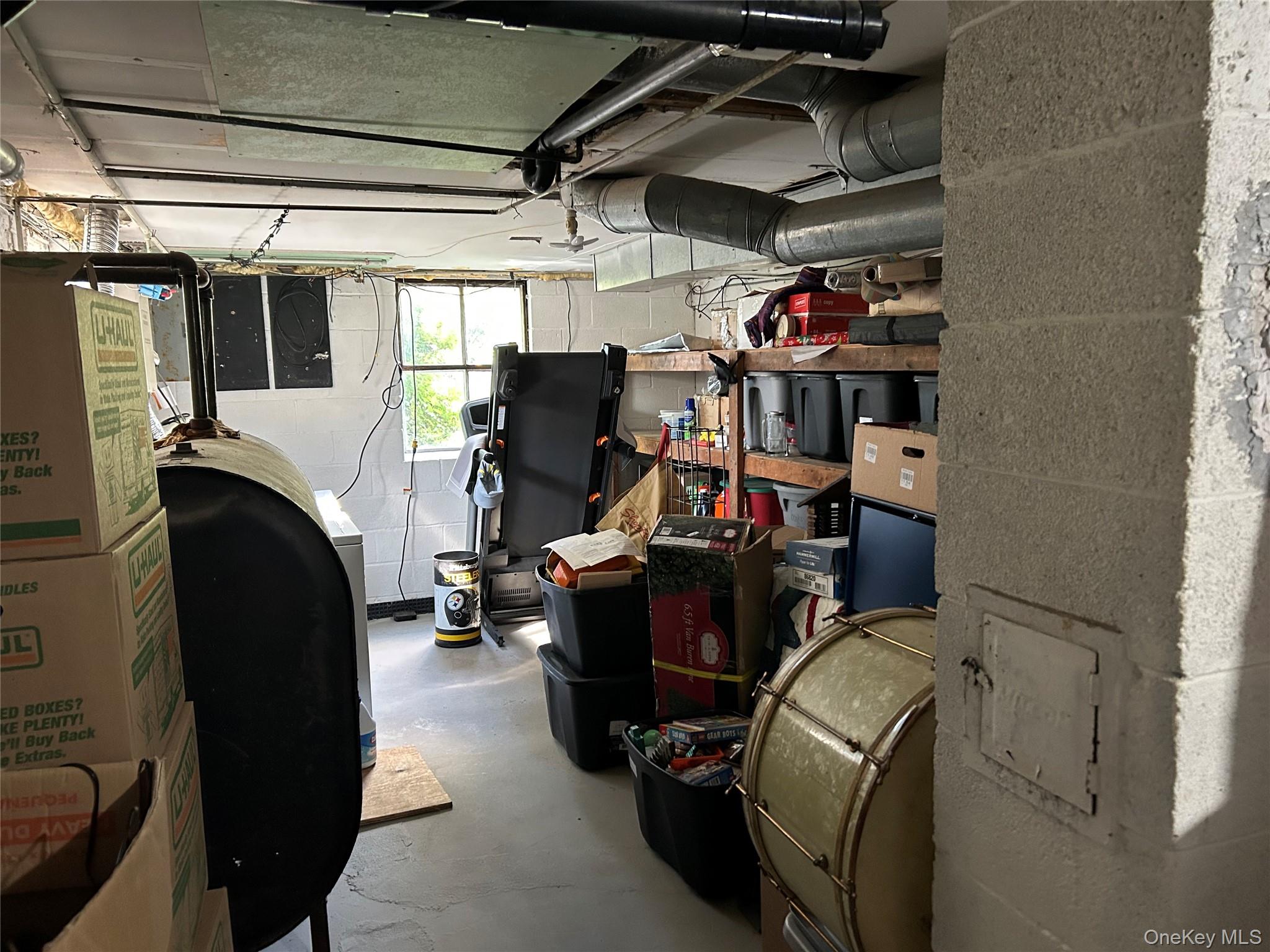 #20 photo, 102 Overocker Road, Poughkeepsie , NY 12603