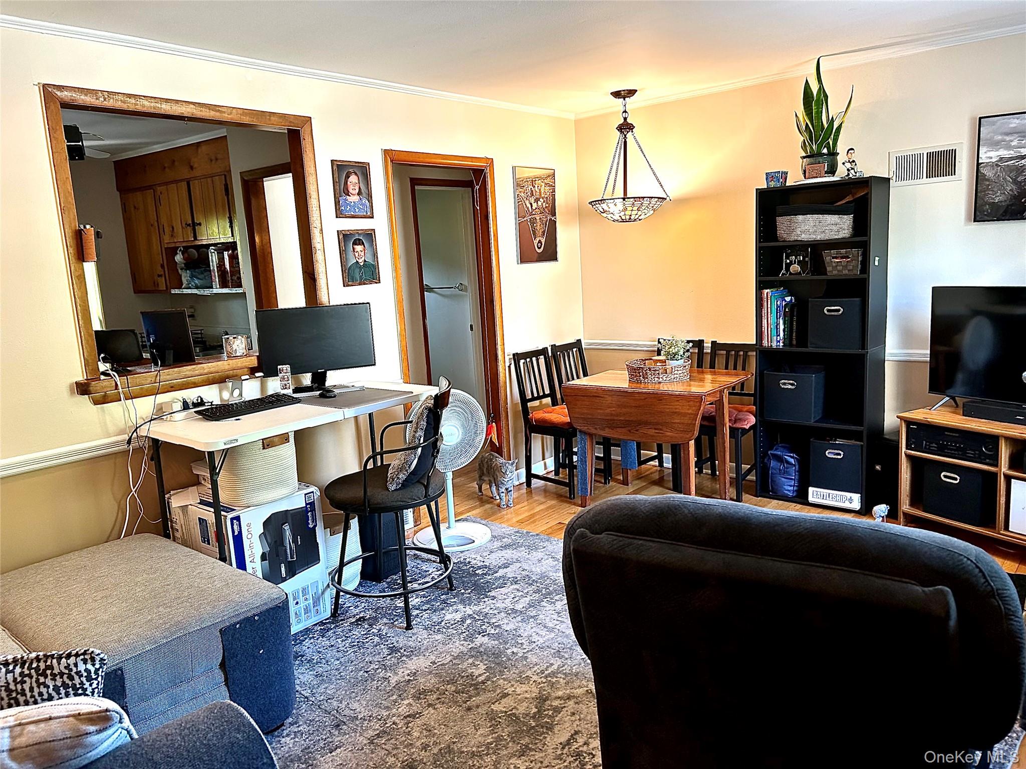 #4 photo, 102 Overocker Road, Poughkeepsie , NY 12603