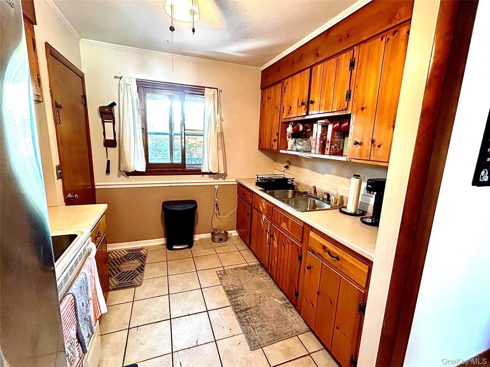 #5 photo, 102 Overocker Road, Poughkeepsie , NY 12603