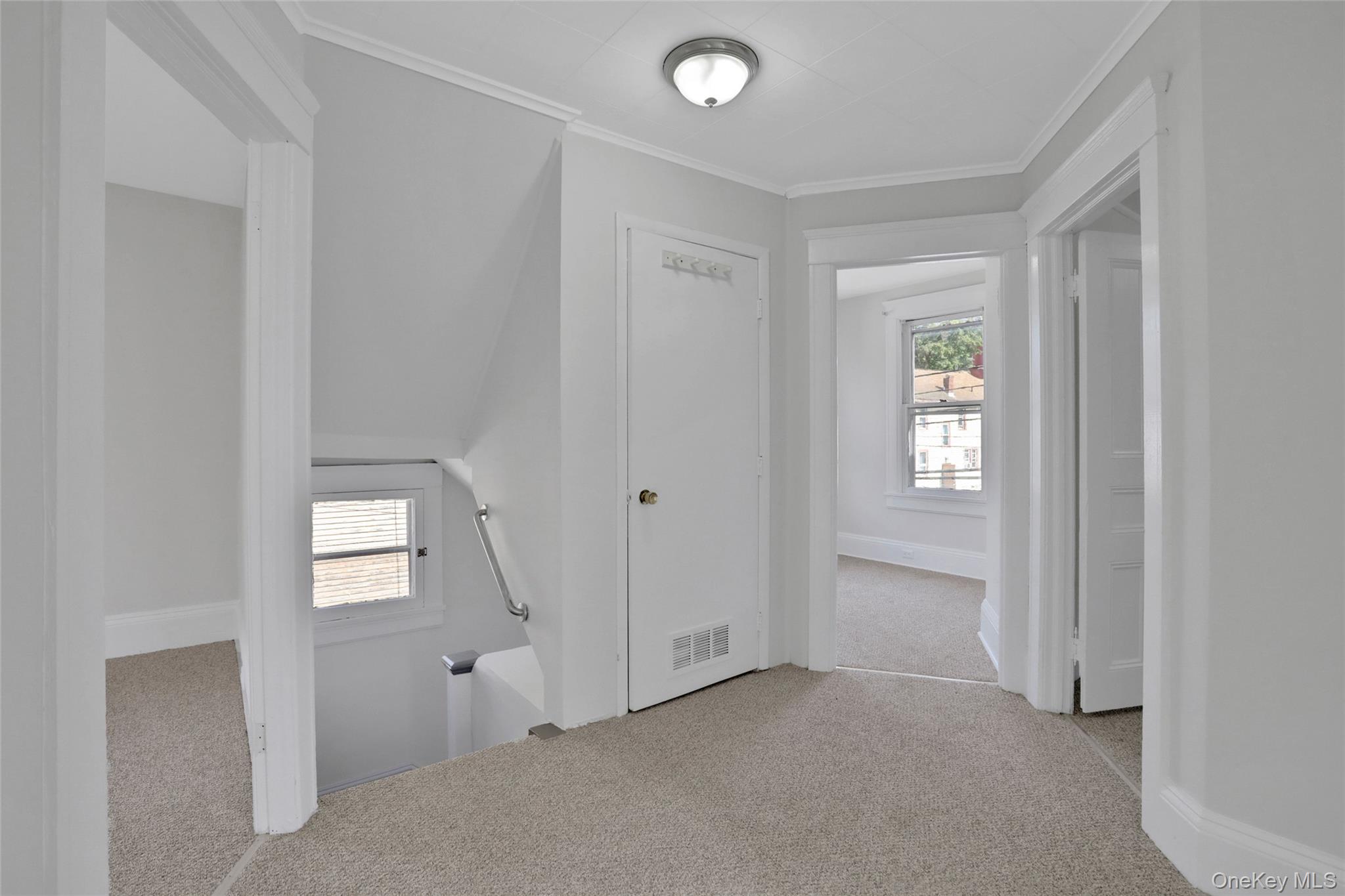 #11 photo, 59 W Oreilly Street, Kingston , NY 12401