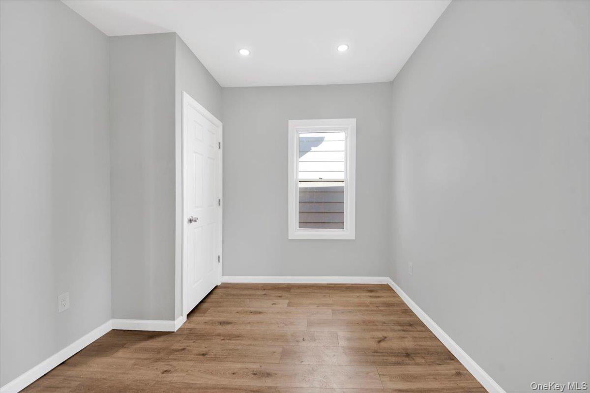 #11 photo, 216 Pugsley Avenue, Bronx , NY 10473