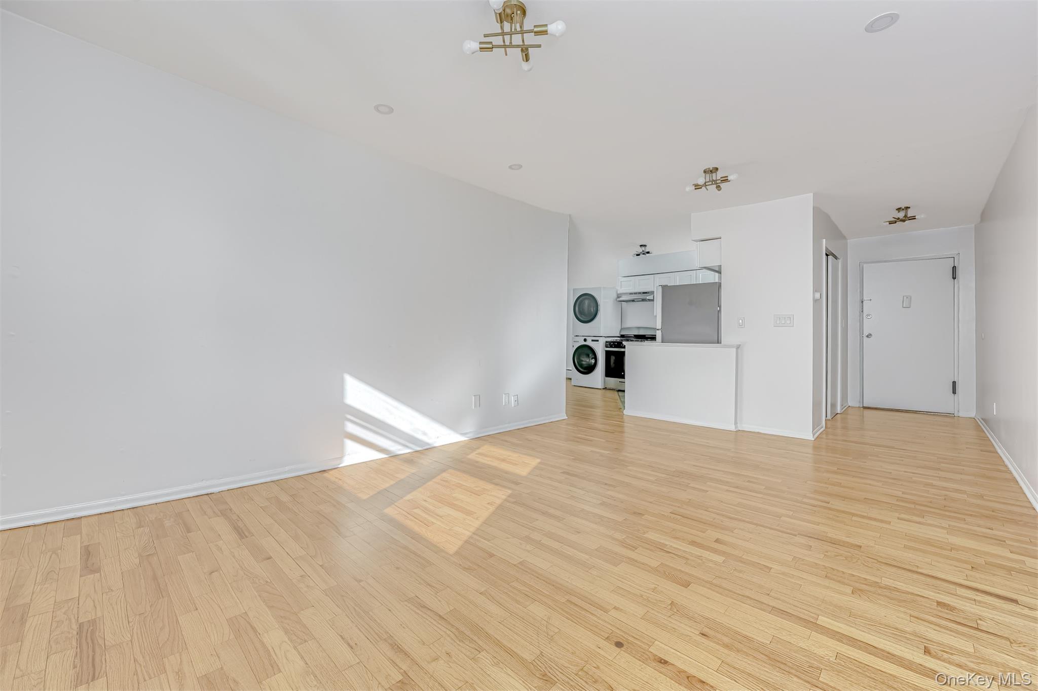 #3 photo, 220 Kearsing Parkway, Monsey , NY 10952