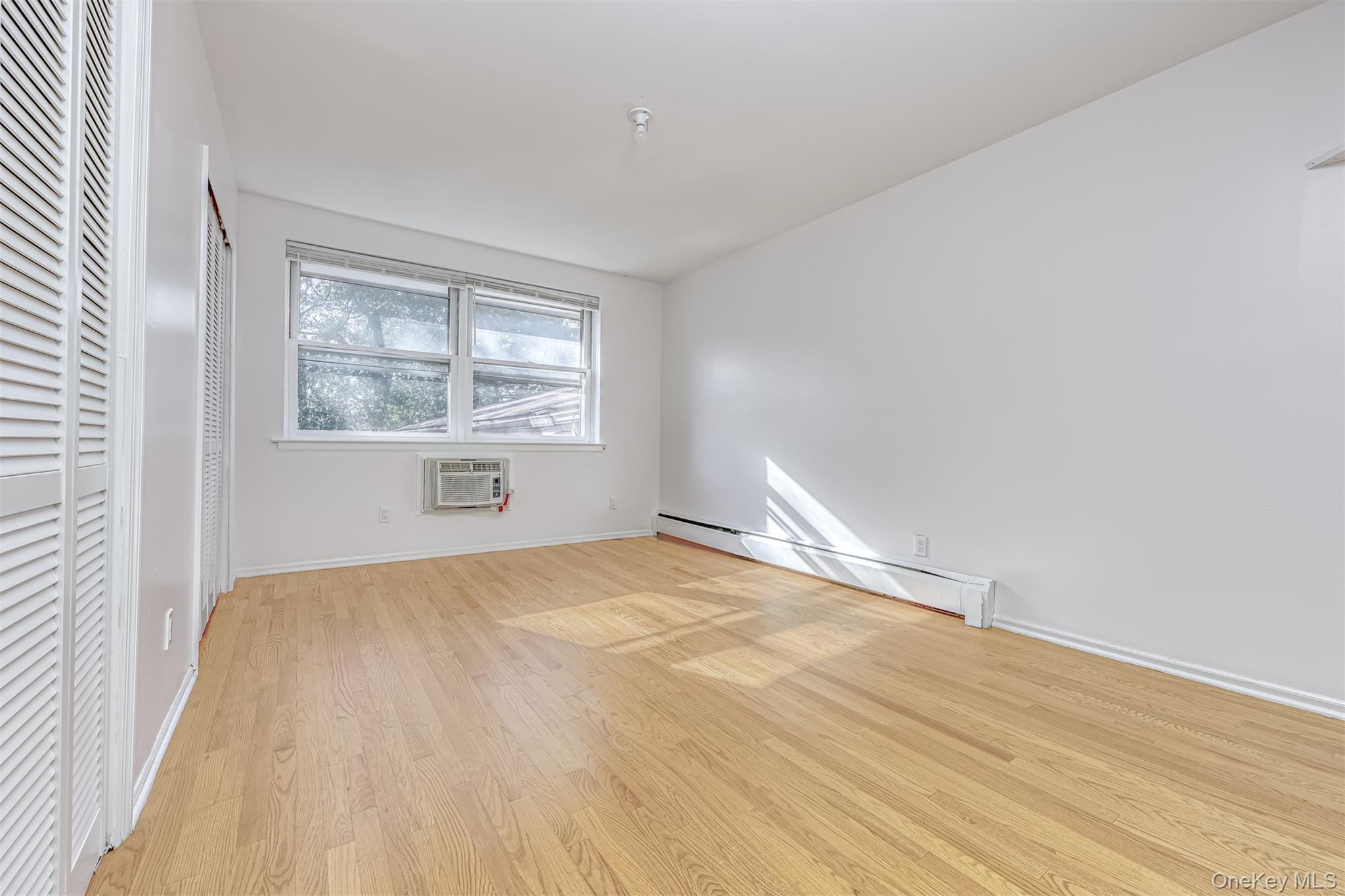 #9 photo, 220 Kearsing Parkway, Monsey , NY 10952